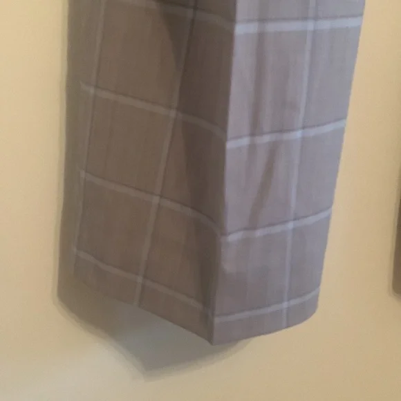 Banana Republic Logan Style Lightweight Trouser Pant - Picture 8 of 9